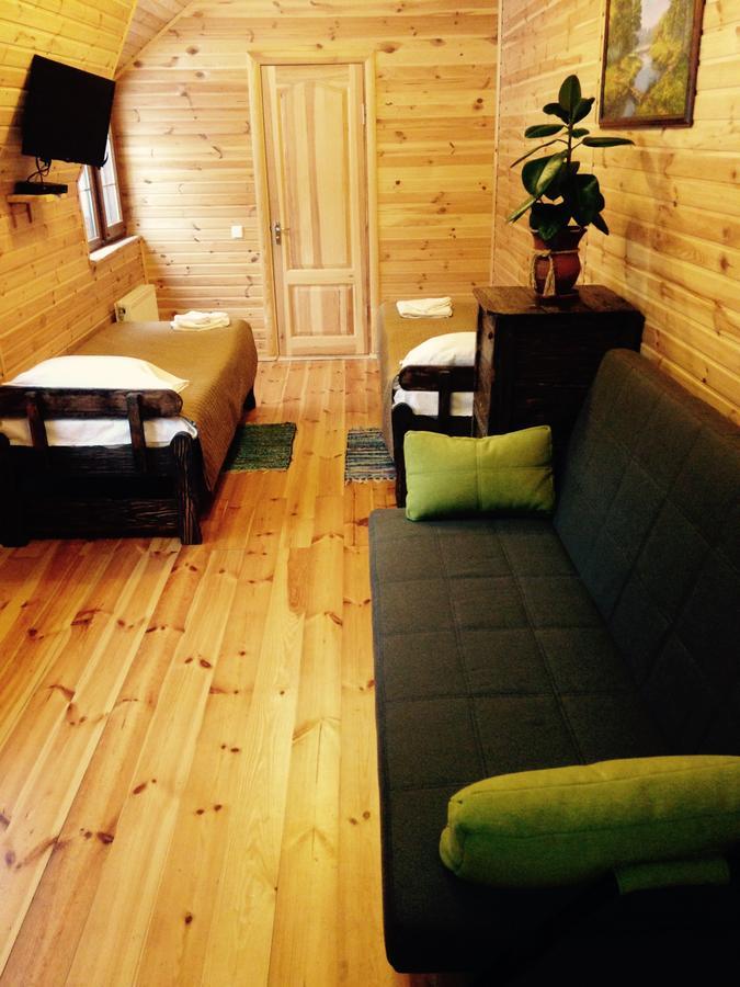 Hotel Pershyi Kordon Tourist Complex Medvedevka Zimmer foto